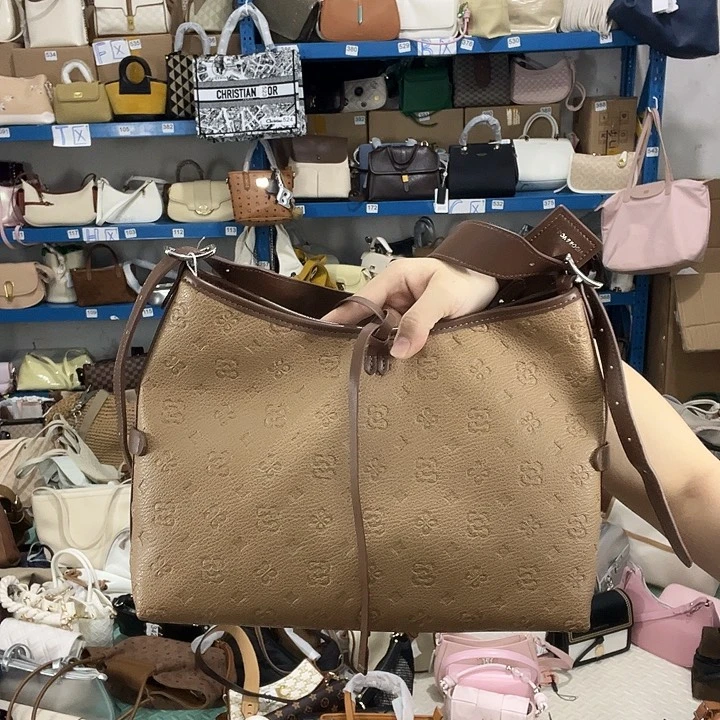 水牛皮（革）63健健康康平平安安