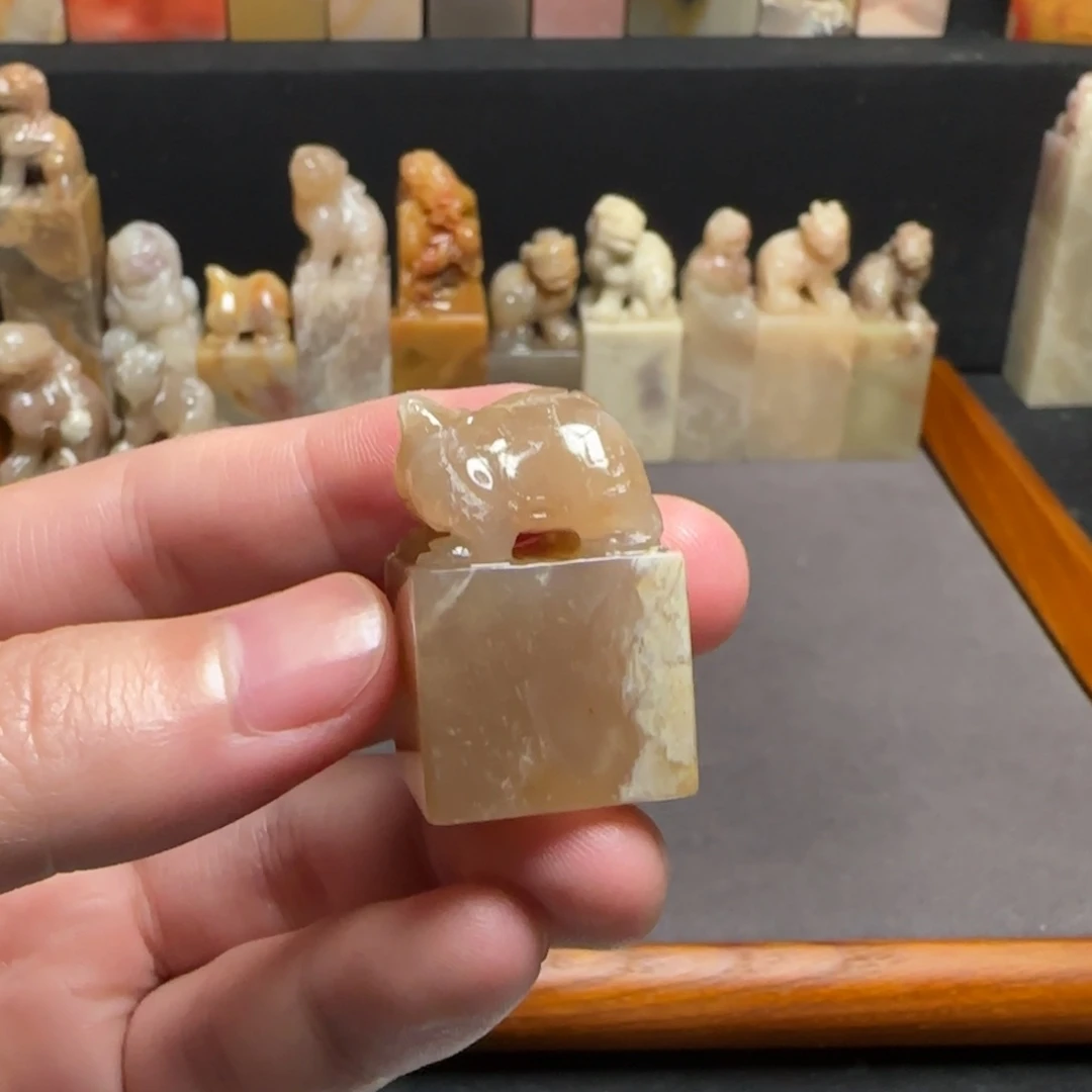 巴林石印石牛角冻2.0×3.2