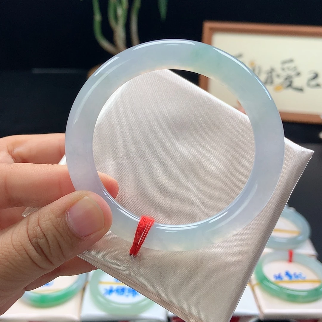 未镶嵌手镯翡翠59号