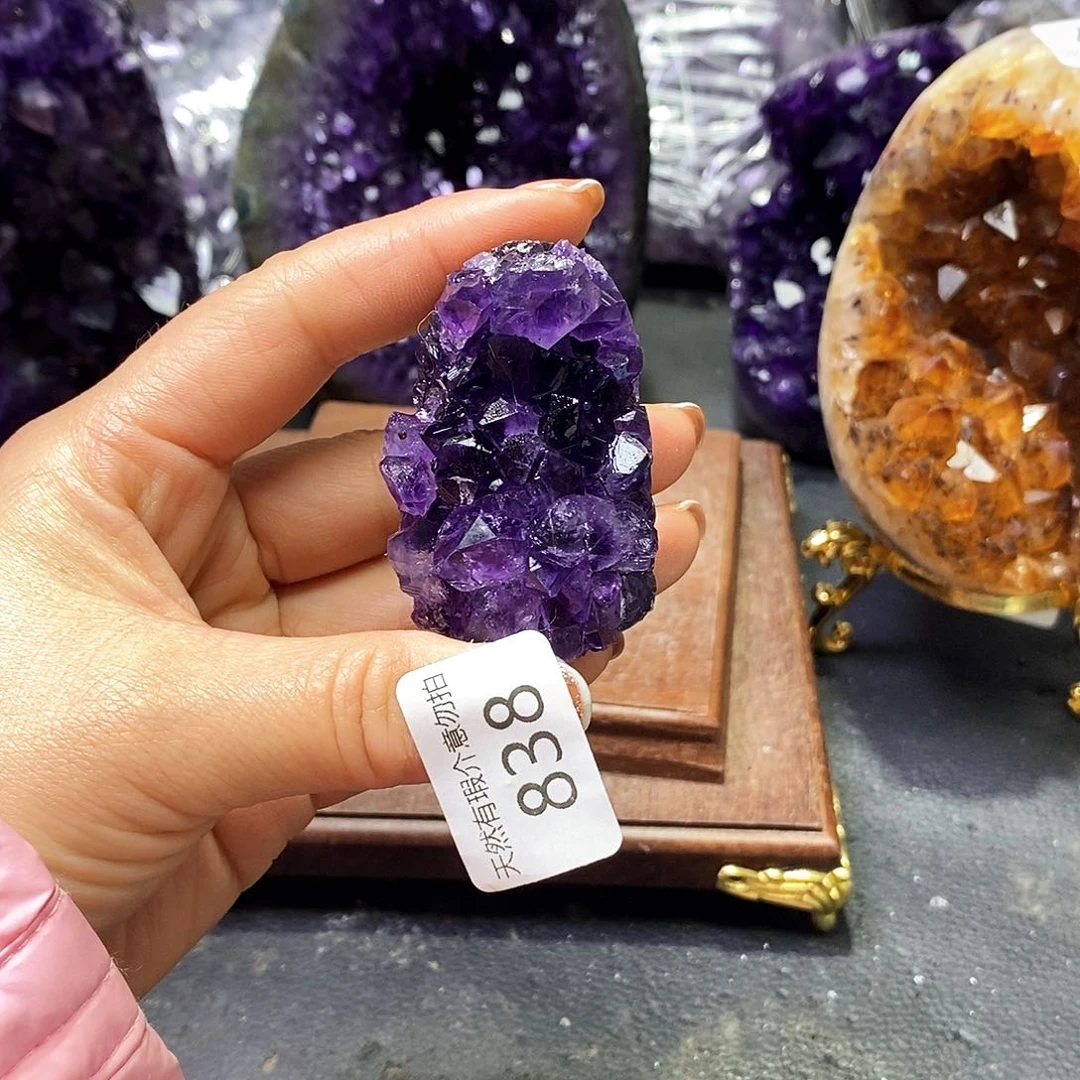 水晶大型摆件（非配饰）未镶嵌