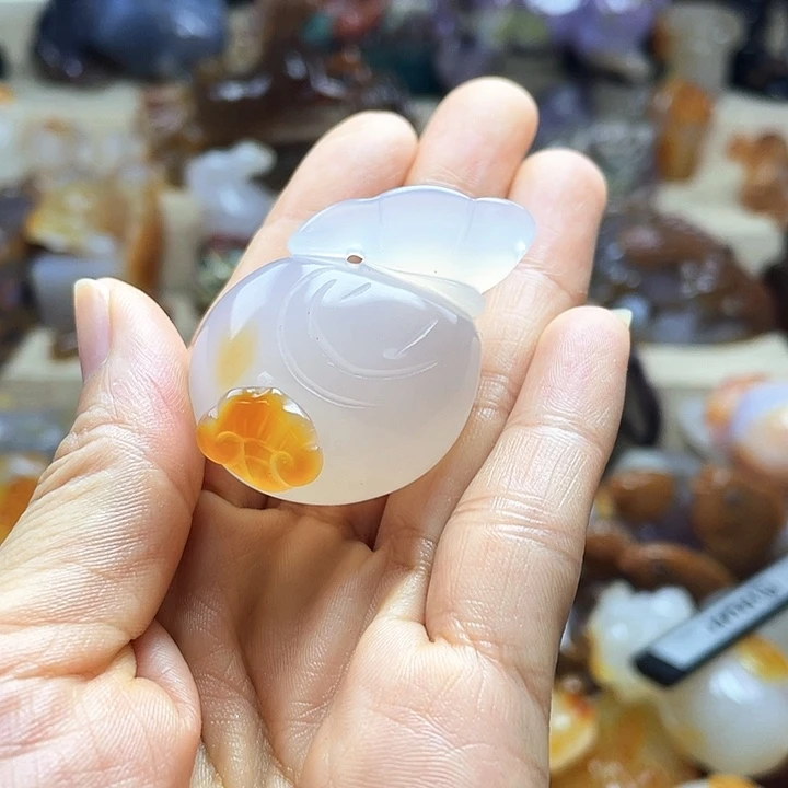 用***4玛瑙/玉髓未镶嵌饰品