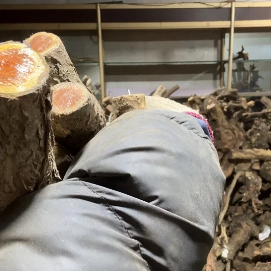 香榧木二**说火琉璃的故事毛料摆件