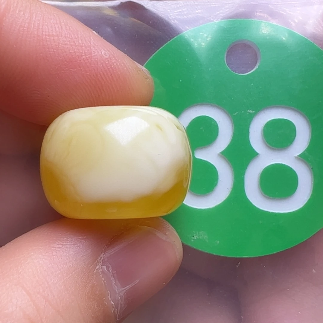 蜜蜡未镶嵌珠宝奇石19/13m m