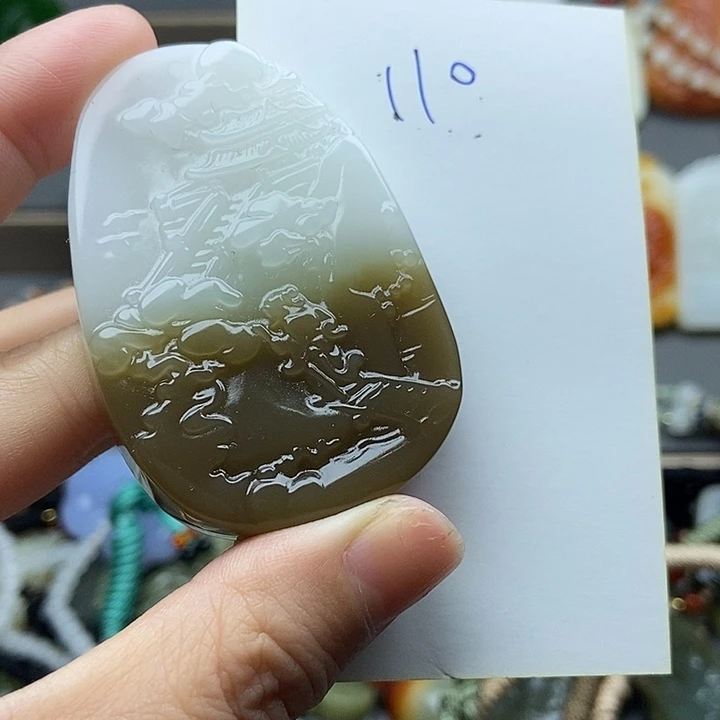 和田玉未镶嵌颈饰