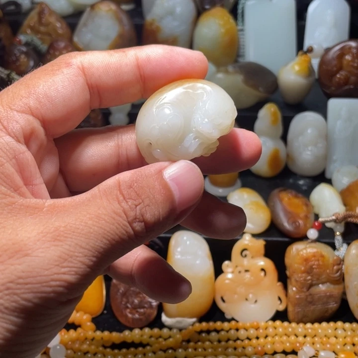 未镶嵌和田玉珠宝奇石