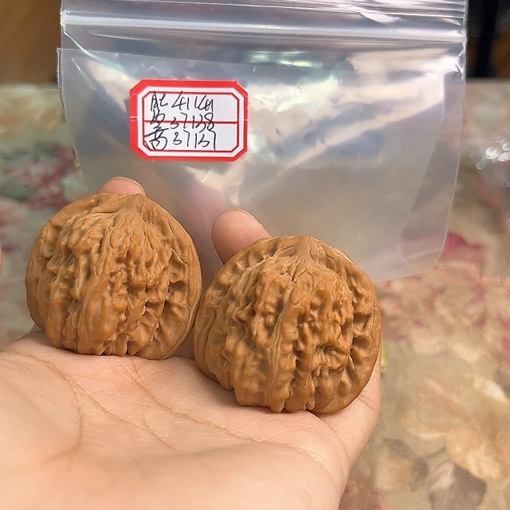 文玩核桃把件平谷四座楼