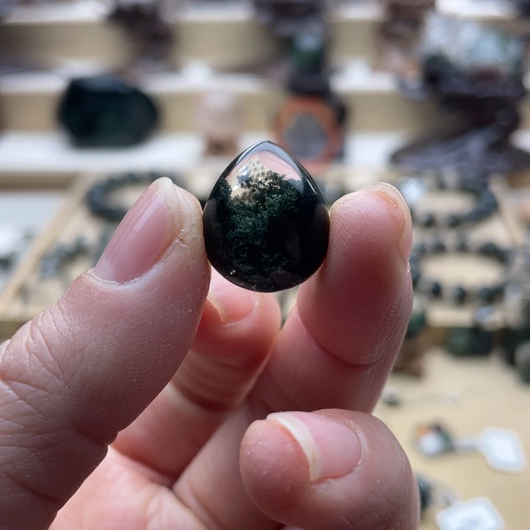 未镶嵌水晶颈饰绿幽灵聚宝盆水滴