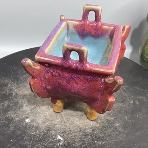 摆件钧窑四方鼎造型独特