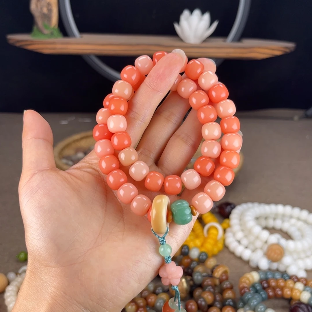 白玉菩提吊坠菩提