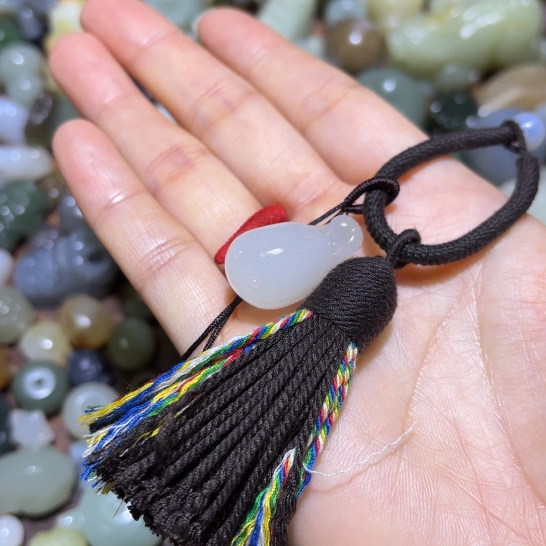 和田玉未镶嵌珠宝半成品