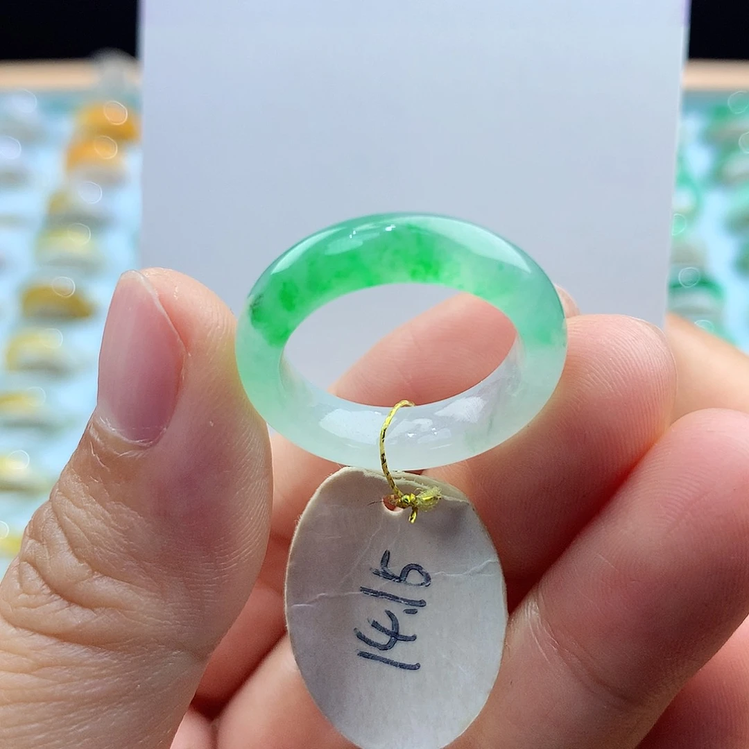 翡翠戒指未镶嵌1415圈