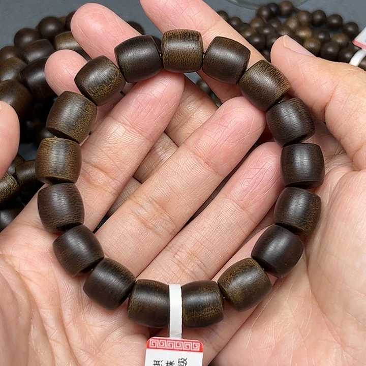 沉香沉香碎屑白棋玉化1.2