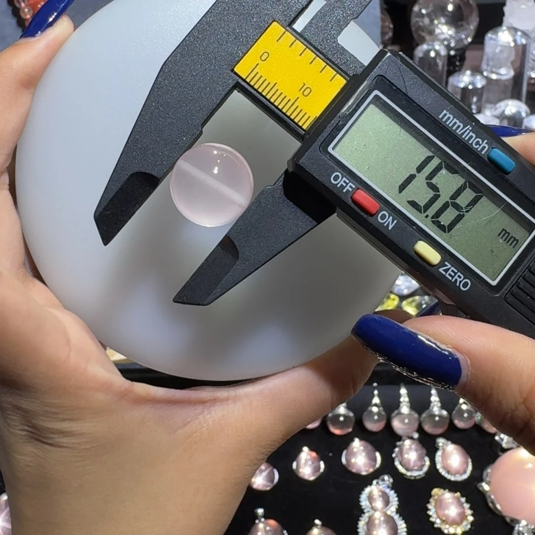 未镶嵌珠宝半成品水晶