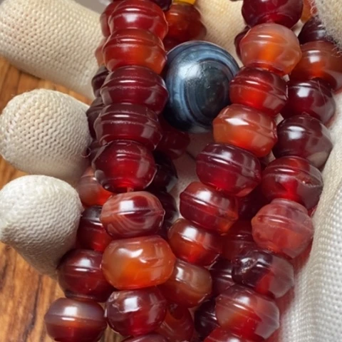 酒****玛瑙/玉髓未镶嵌珠子藏传小元素配饰饰品