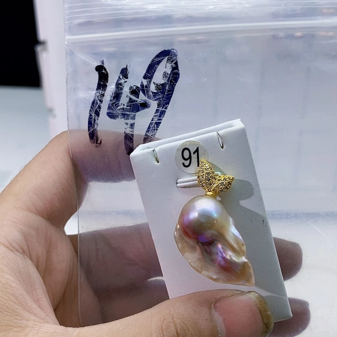 淡水珍珠合金颈饰