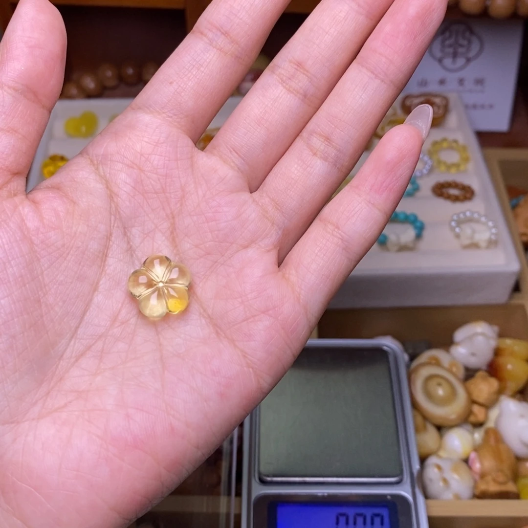泡****猴头核桃吊坠蜜花0.72