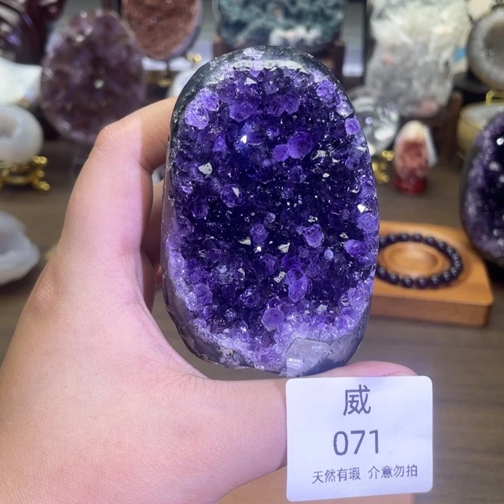 未镶嵌珠宝半成品水晶