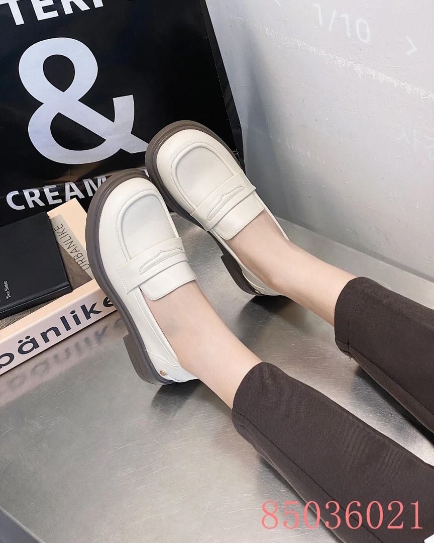 TALIA/特丽雅春秋白色时尚百搭春季厚底英伦风乐福鞋85036021