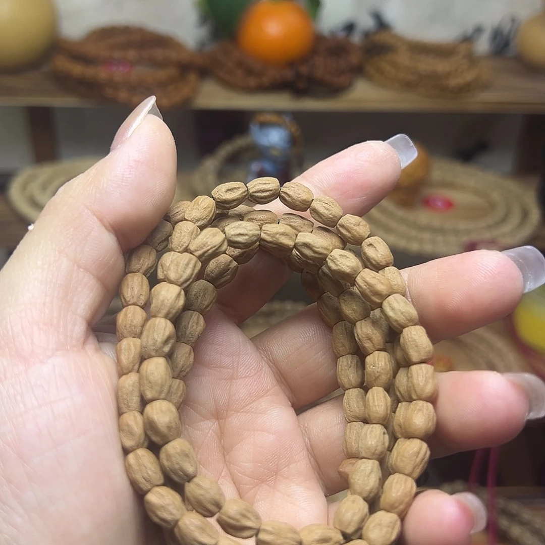 李***、吊坠柏香籽/百香籽