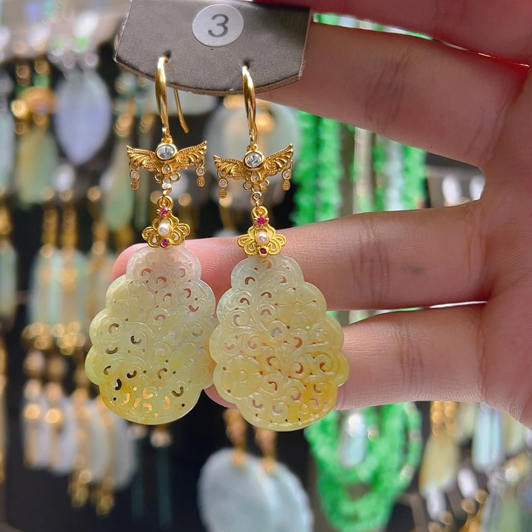 未镶嵌翡翠耳饰翡翠