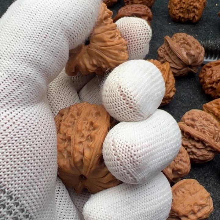 旧***光文玩核桃把件宽城148