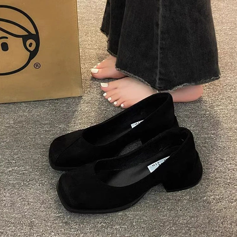 气质晚晚风浅口单鞋女2025新款法式粗跟玛丽珍高跟鞋百搭通勤女鞋