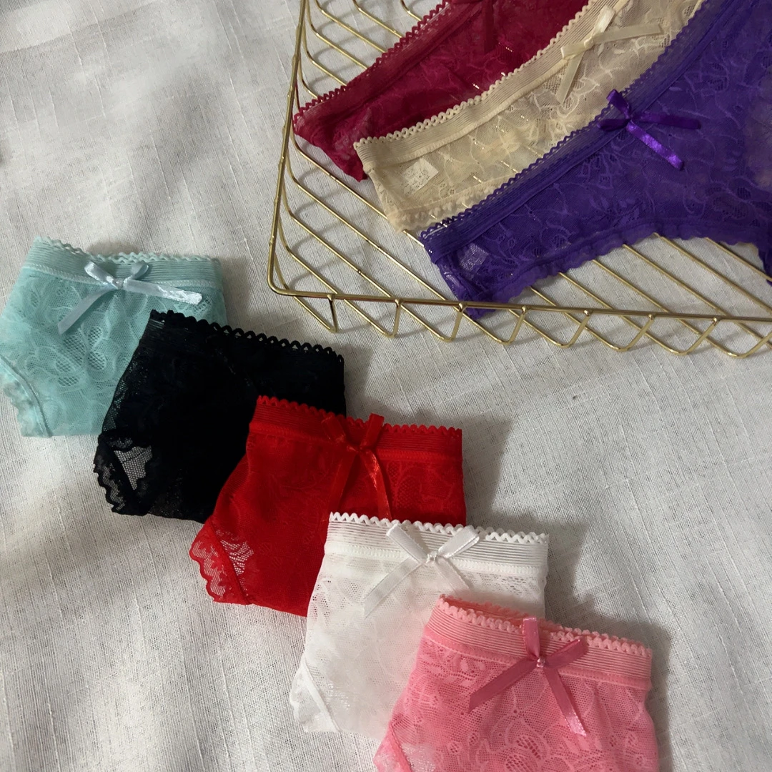 女士薄款蕾丝短裤舒适透气