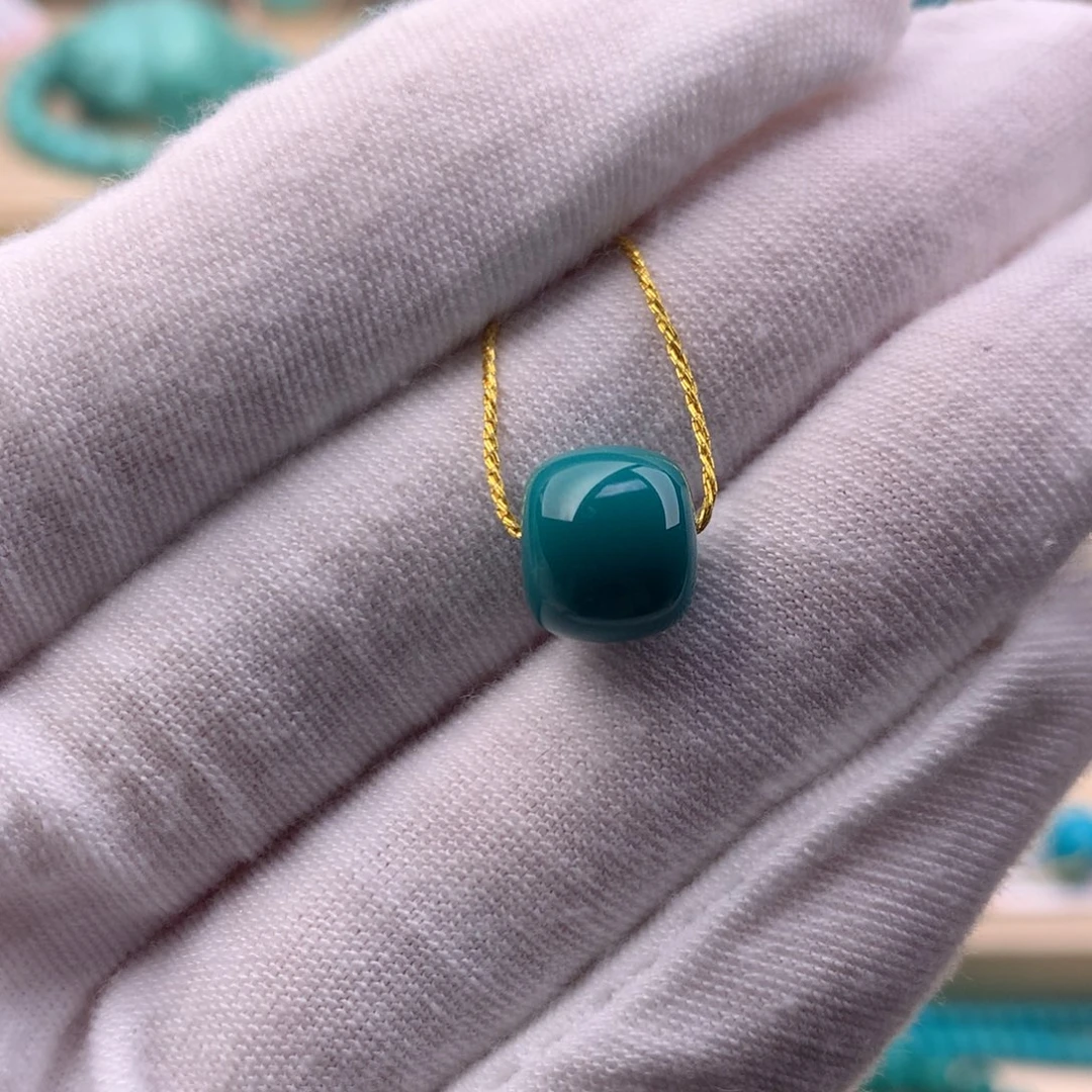 绿松石未镶嵌珠宝奇石9.8*8.5