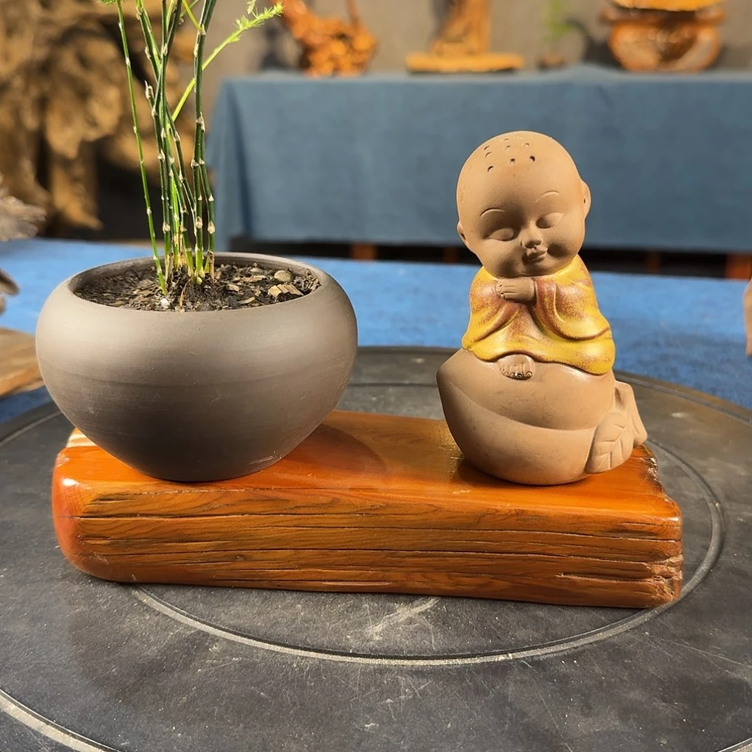 血柏木摆台自然一体随形摆件