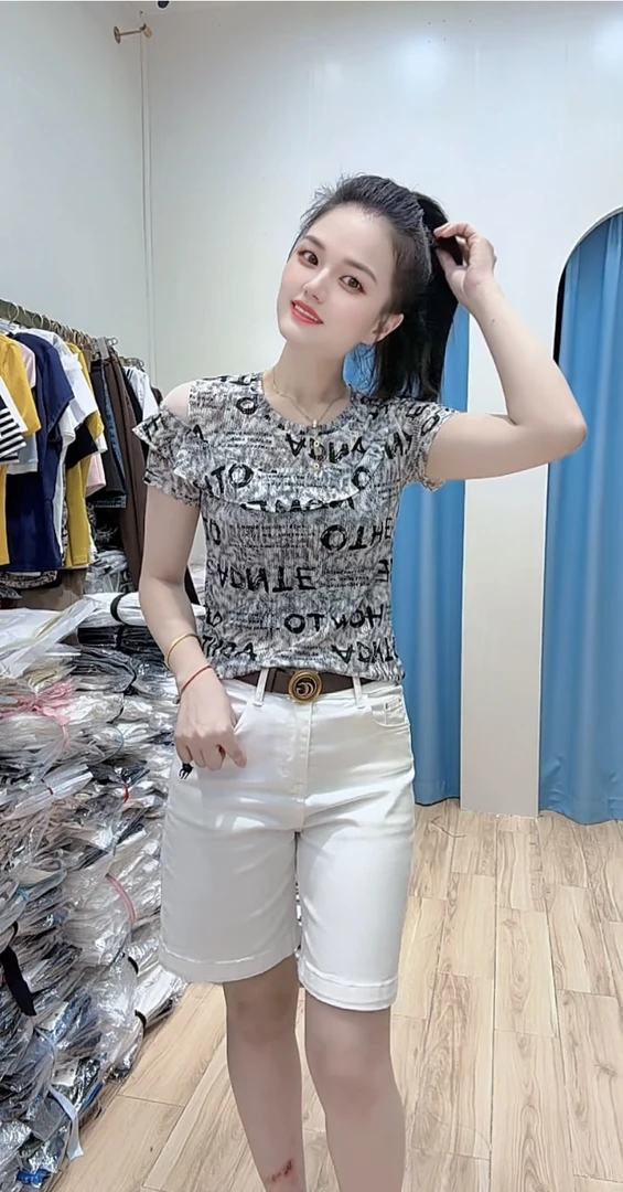 【小玉】新款印花字母时尚领边T恤修身显瘦百搭上衣