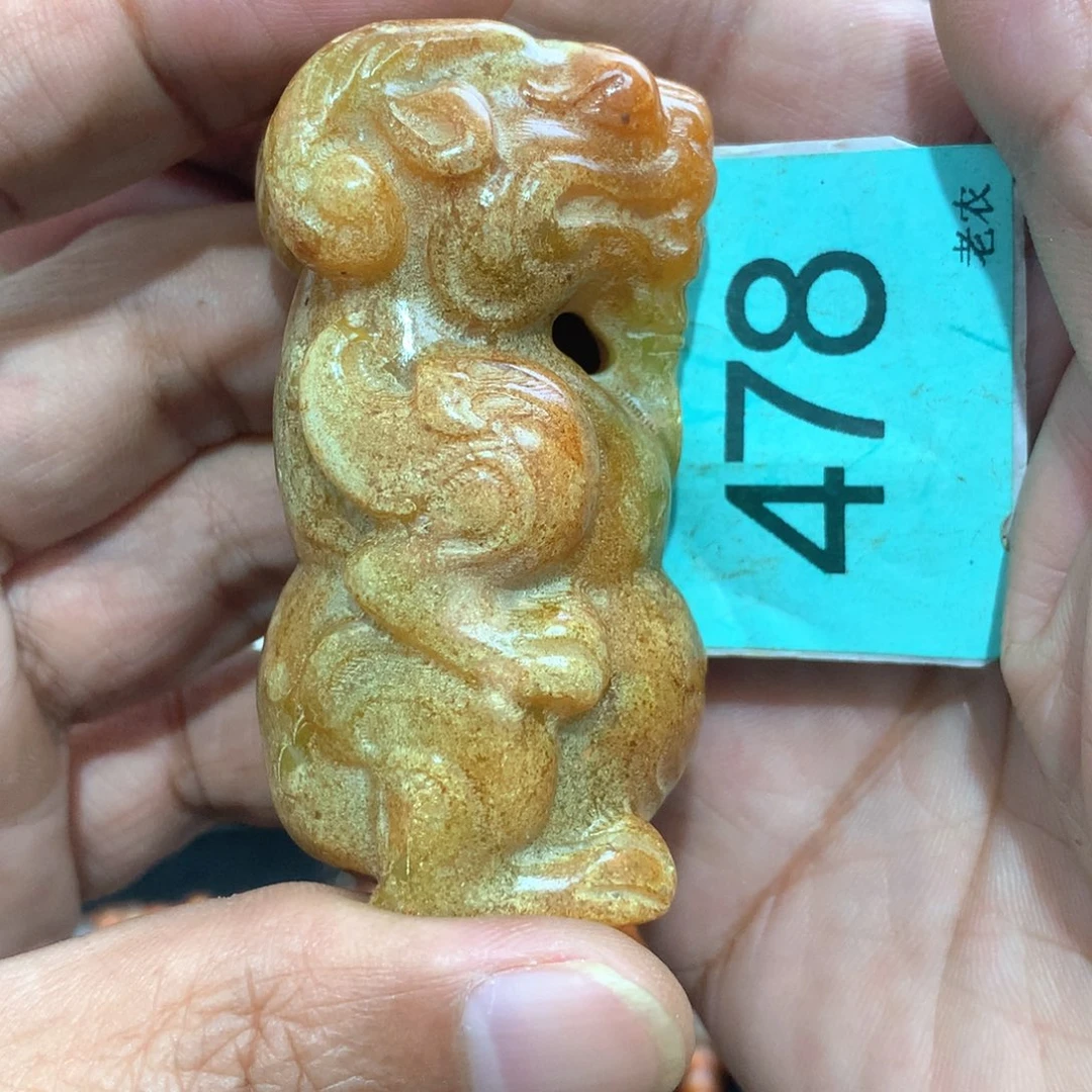 未镶嵌透闪石-蛇纹石玉颈饰