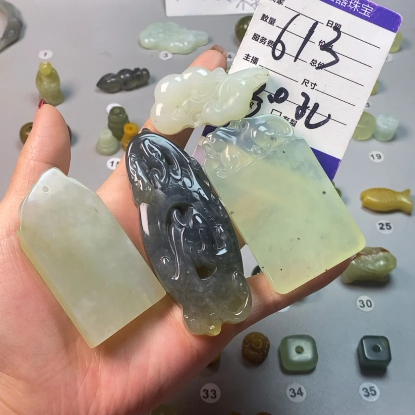 【闪购商品】蛇纹石玉吊坠(不含链)未镶嵌御****）
