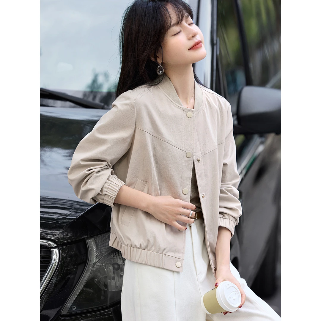 沫晗依美休闲感棒球服外套2025春季新款时尚原宿风显瘦纯色短外套