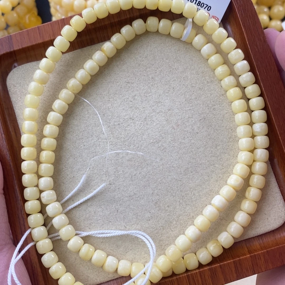 蜜蜡珠宝奇石未镶嵌7mm