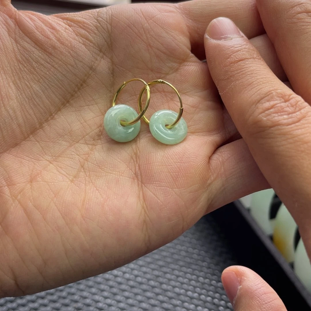 翡翠未镶嵌耳饰翡翠耳饰