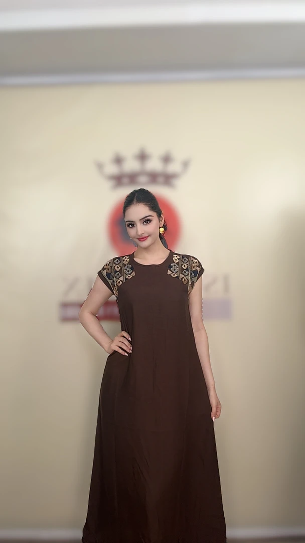 【皇后1】isilhanish ｜2025最新款夏季民族风巴达木连衣裙85271