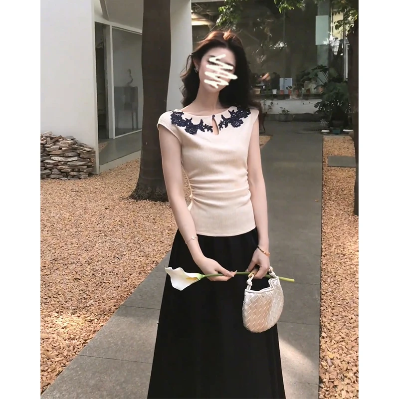 2025夏季新款法式设计感镂空蕾丝无袖上衣气质高腰显瘦A字半身裙