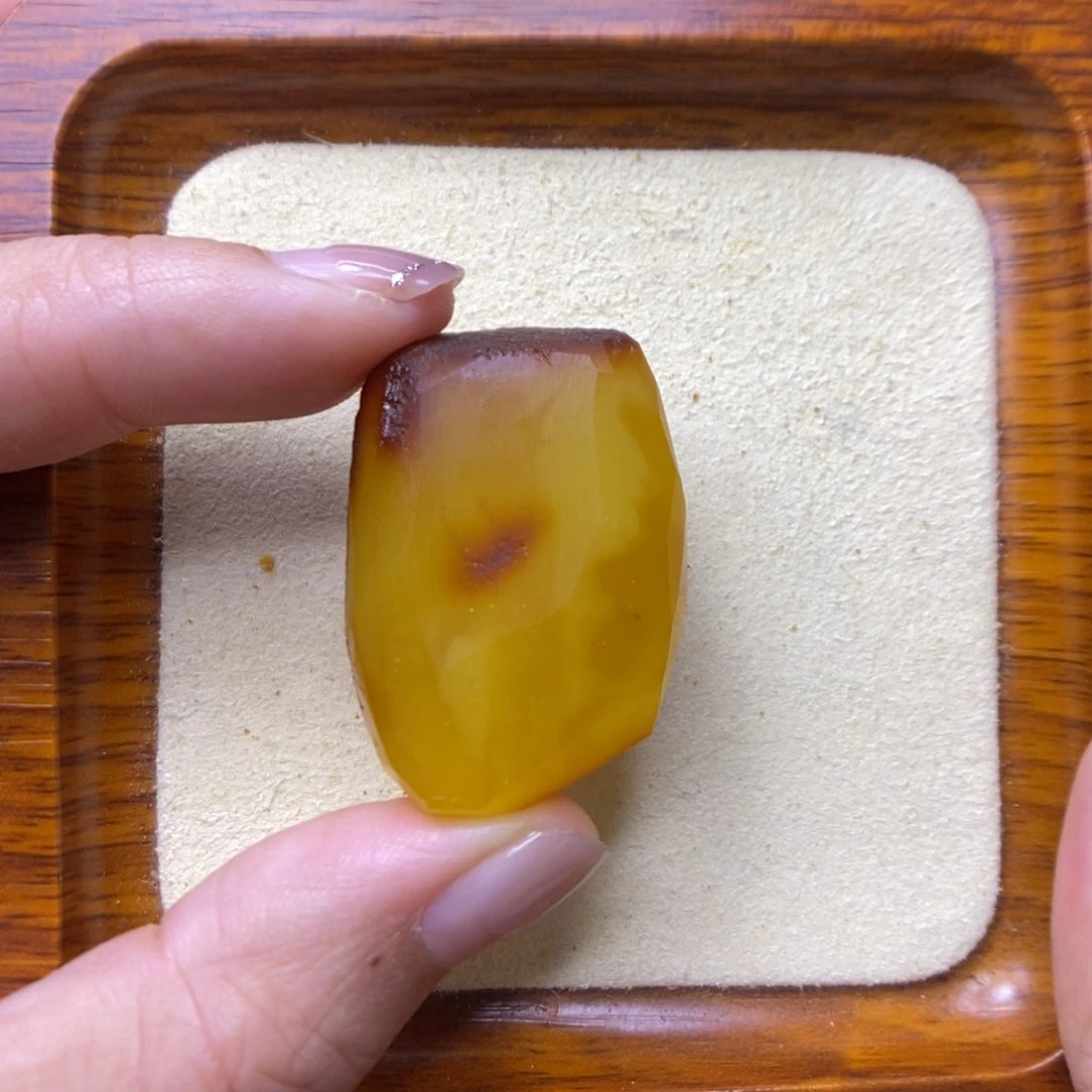 未镶嵌定制琥珀敏
