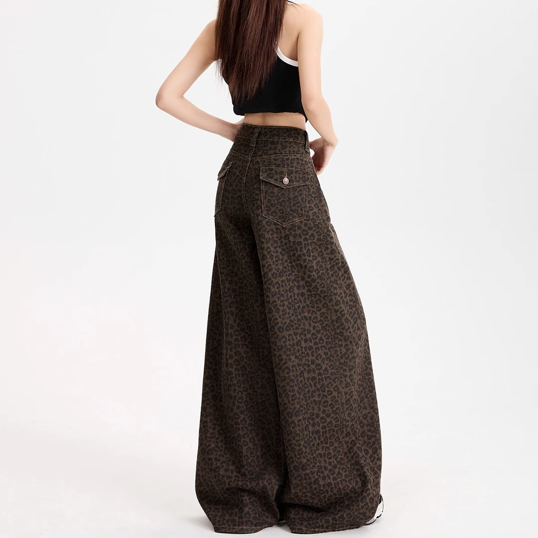 美式高街豹纹阔腿牛仔裤女秋季棕色2025新款加绒宽松弯刀直筒裤子
