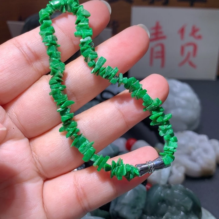 翡翠未镶嵌颈饰保真天然A货翡翠