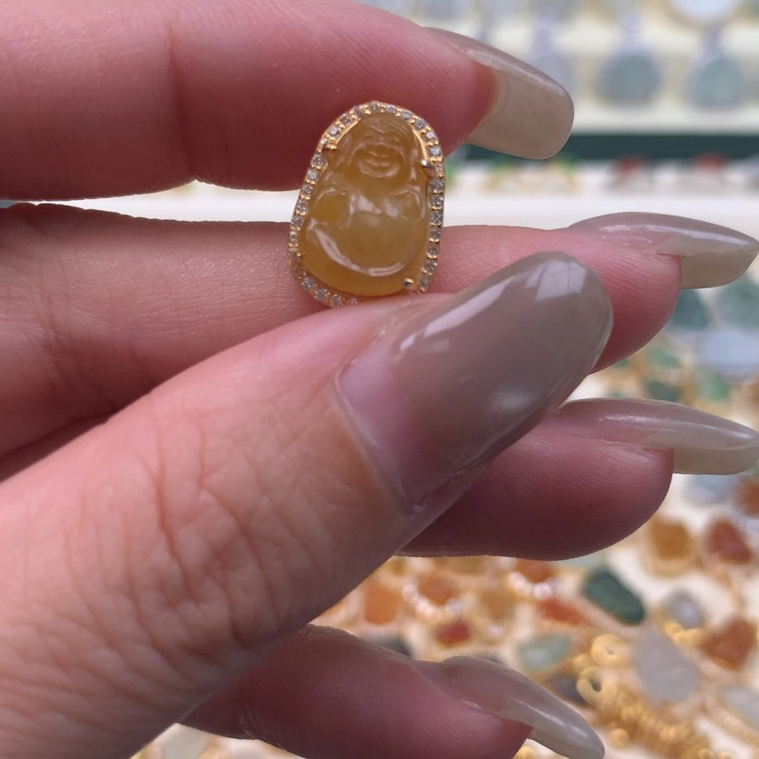 翡翠银S925镶嵌颈饰貔貅