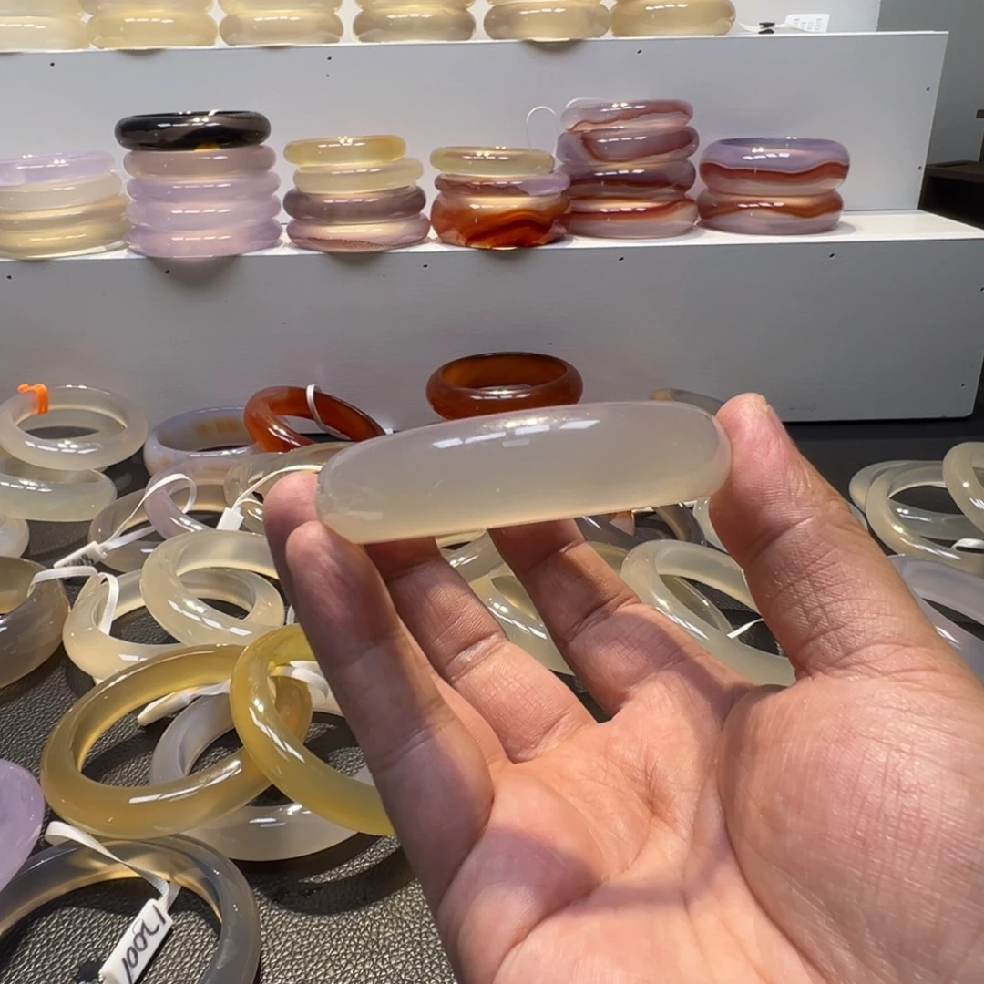 紫***英玛瑙/玉髓未镶嵌手镯