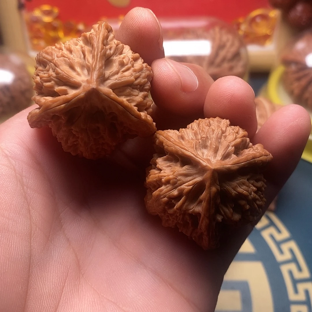 把件文玩核桃虎头奔