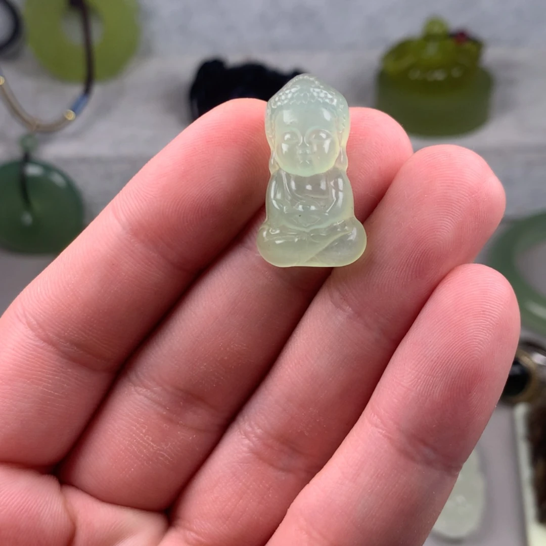 【闪购商品】未镶嵌蛇纹石玉岫玉