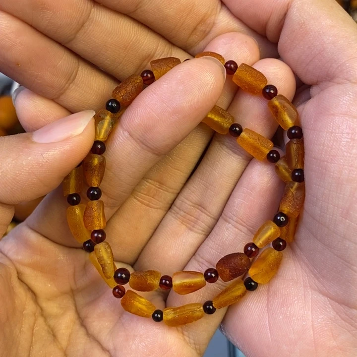 未镶嵌琥珀珠宝奇石多样性发其一