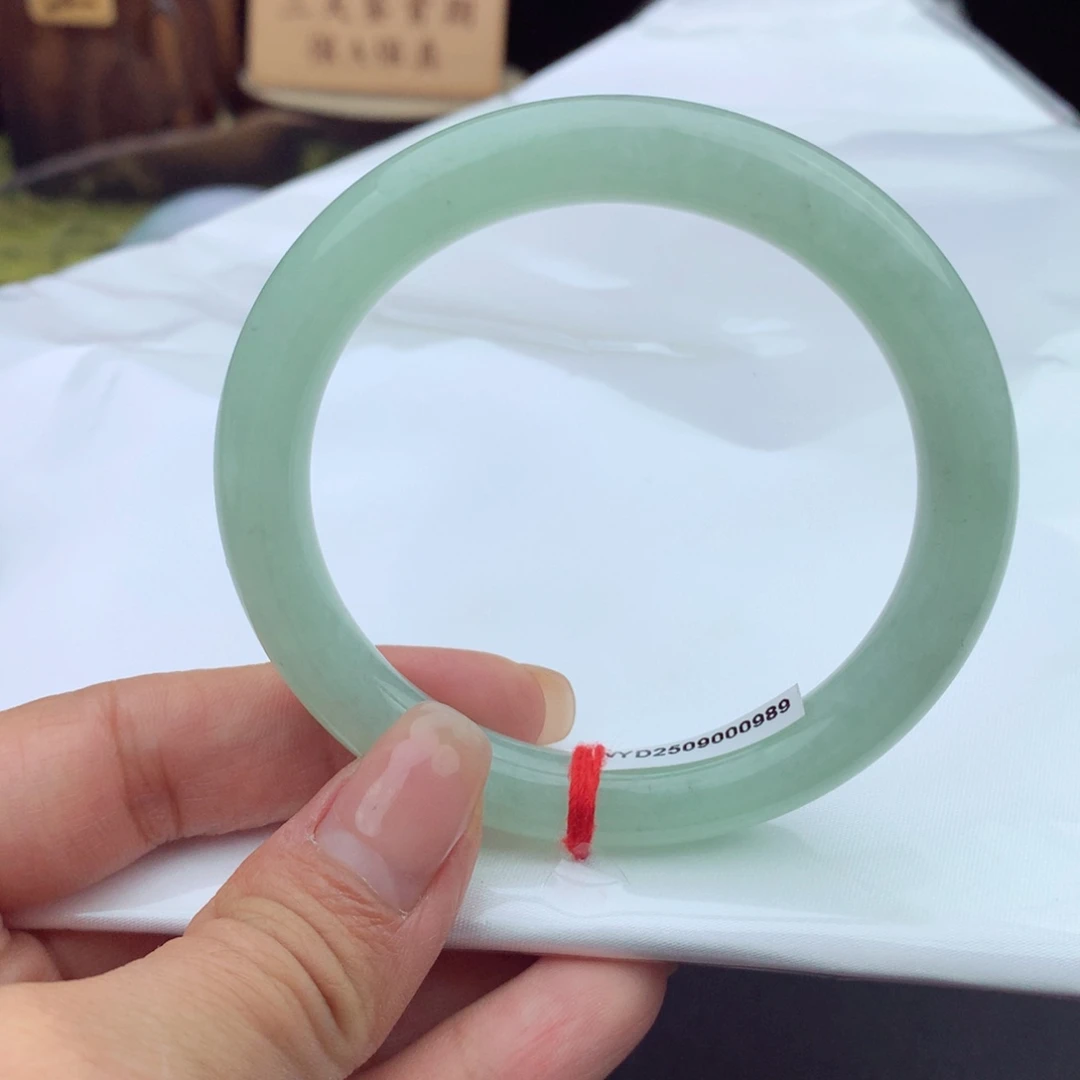 翡翠未镶嵌手镯纯天然缅甸翡翠