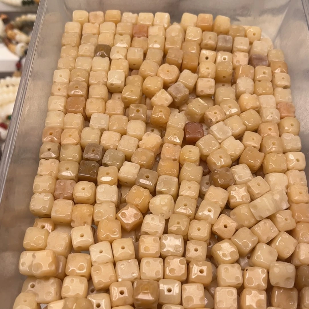 吊坠白玉菩提奶酪小方块36颗卡11