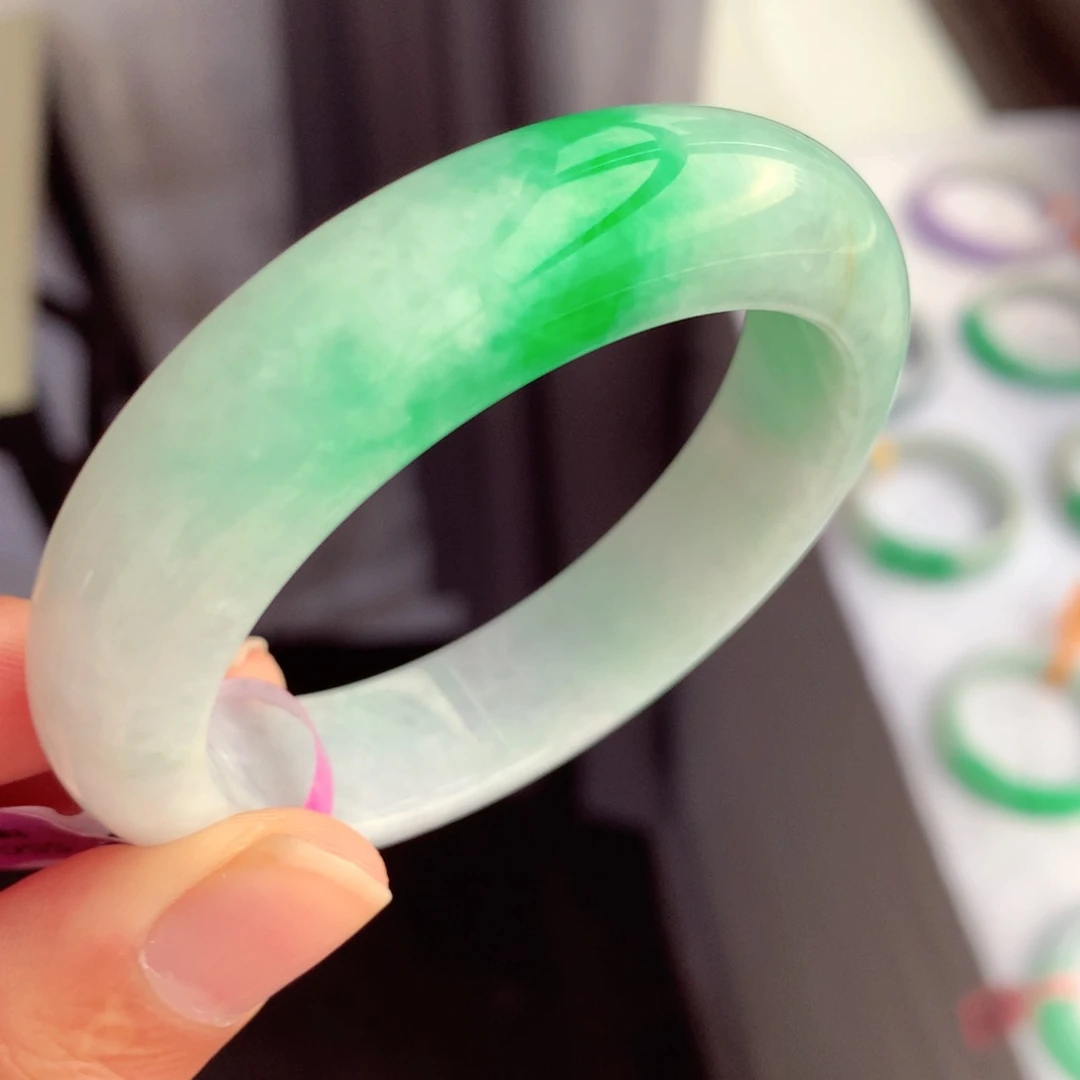 未镶嵌手镯翡翠缅甸翡翠