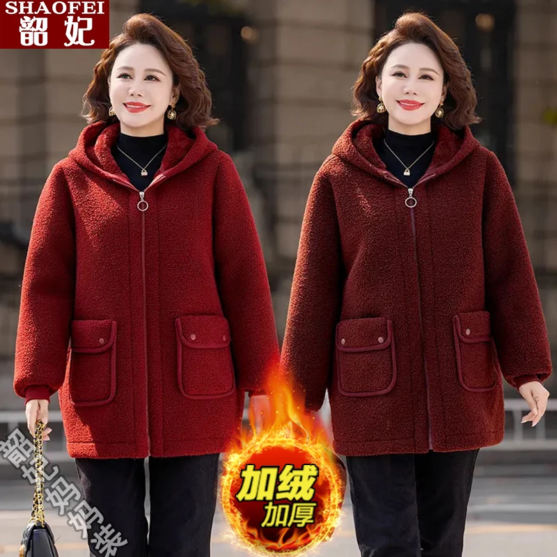 妈妈冬装加绒加厚外套中老年女颗粒绒棉袄大码棉衣女洋气连帽棉服