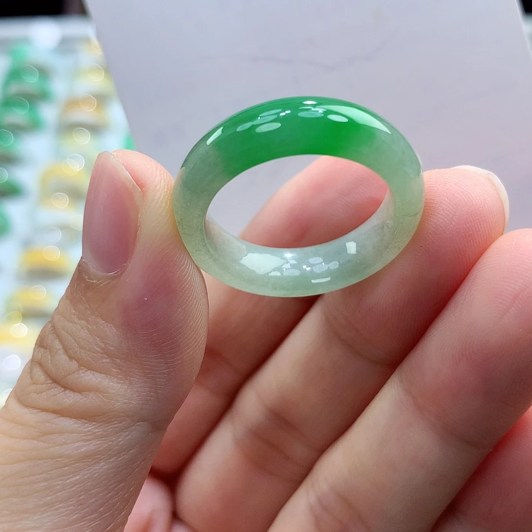 翡翠戒指未镶嵌20圈